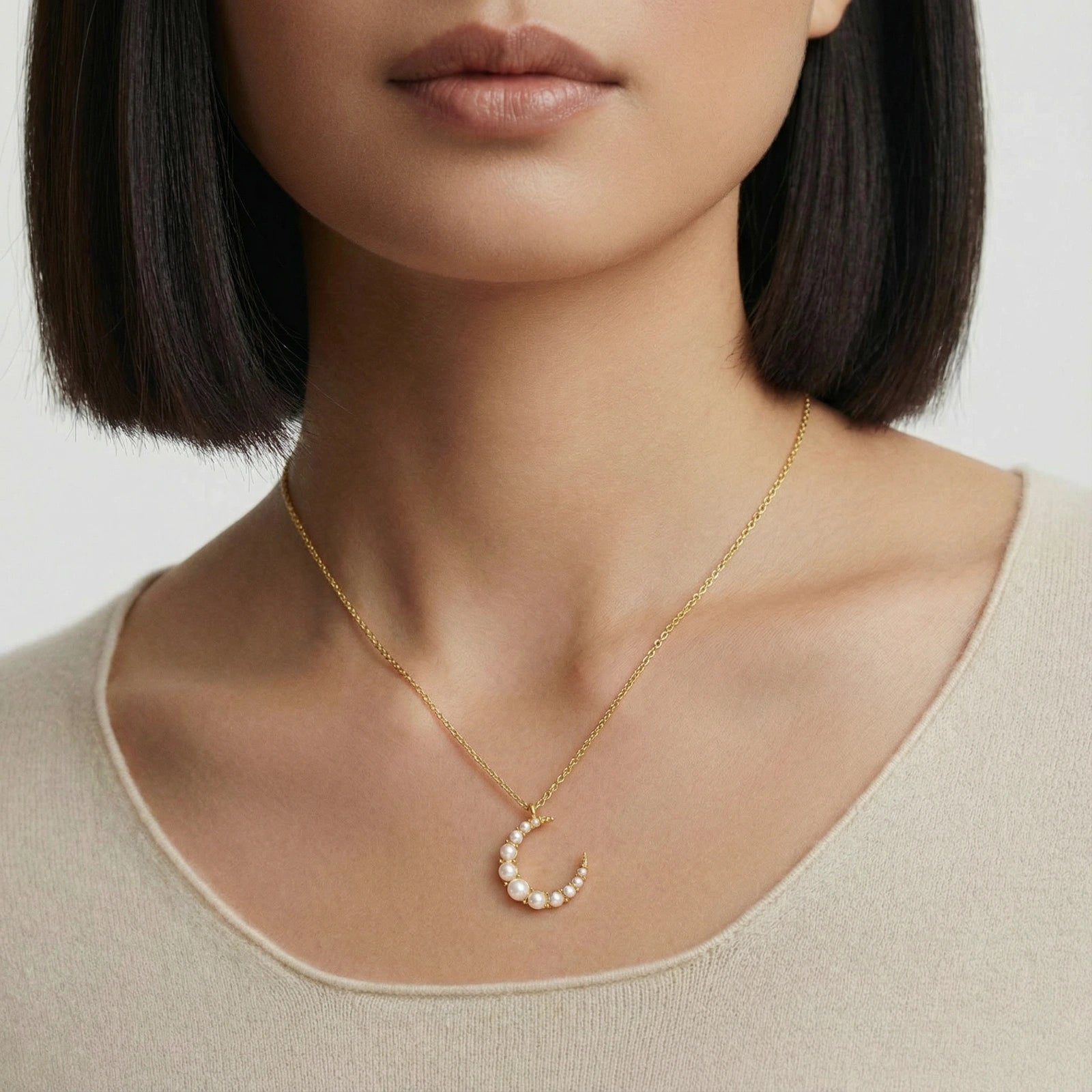 Luna Pearl Crescent Necklace